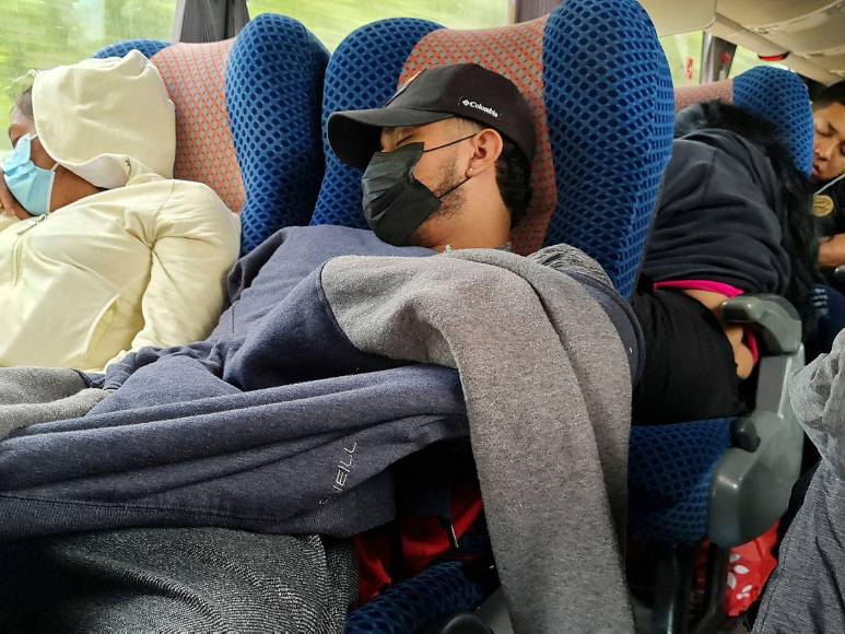 Cobros abusivos y otras irregularidades que sufren los migrantes nicaraguenses en su paso por Honduras