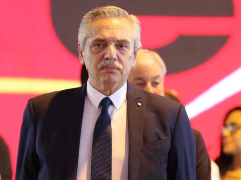 Invitados internacionales presentes en la conmemoración de 15 años del golpe de Estado