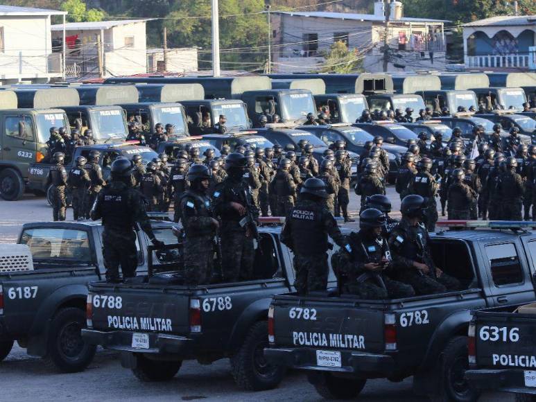 Imágenes de los intensos operativos militares durante el toque de queda en Honduras
