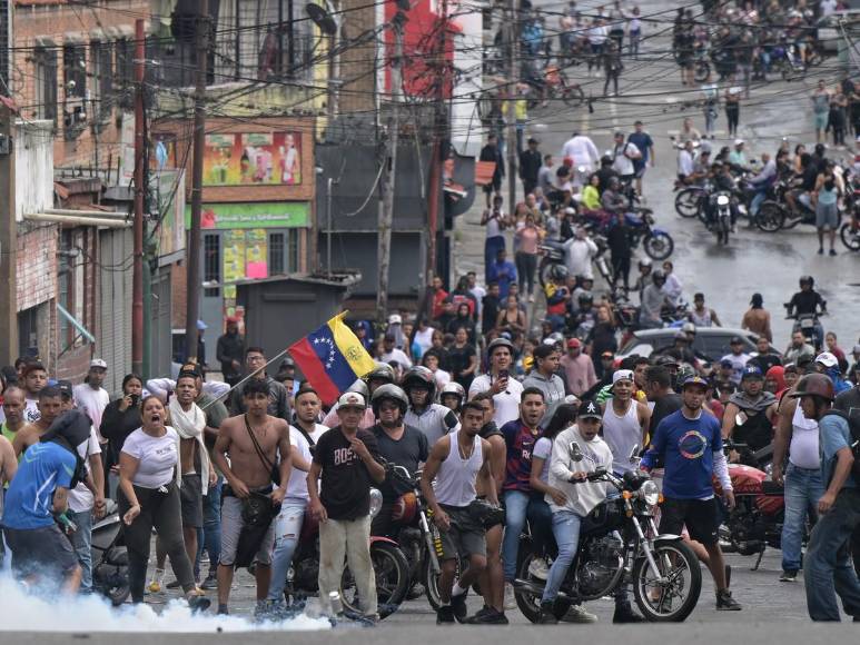 Las impactantes imágenes de las protestas en Venezuela tras reelección de Maduro