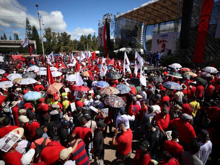 Con despliegue policial, música y cierre de calles festejan 2 años de gobierno de Libre