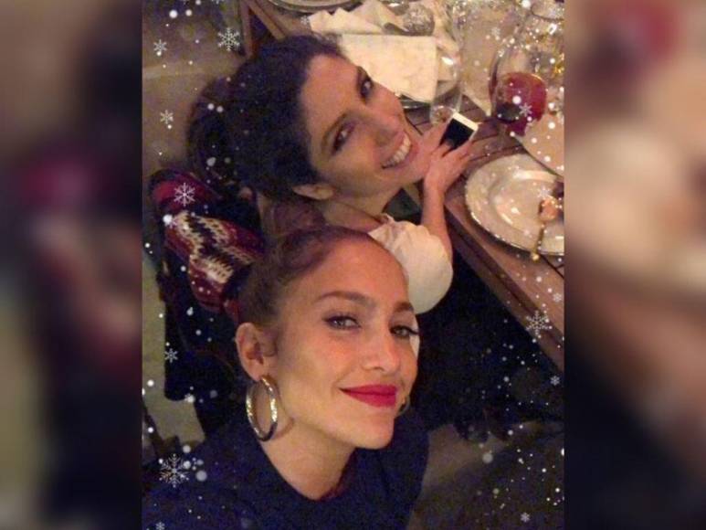 Ella es Lynda López, la hermana de Jennifer López que también brilla en la televisión