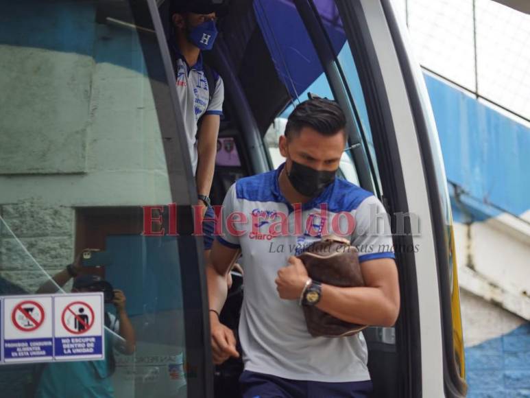 Así fue la llegada de la Selección de Honduras y México al Olímpico