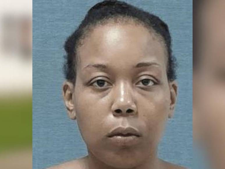 Mujer en Ohio, EUA, es arrestada por torturar, matar y comerse a un gato