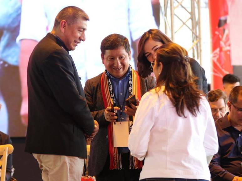 Invitados internacionales presentes en la conmemoración de 15 años del golpe de Estado