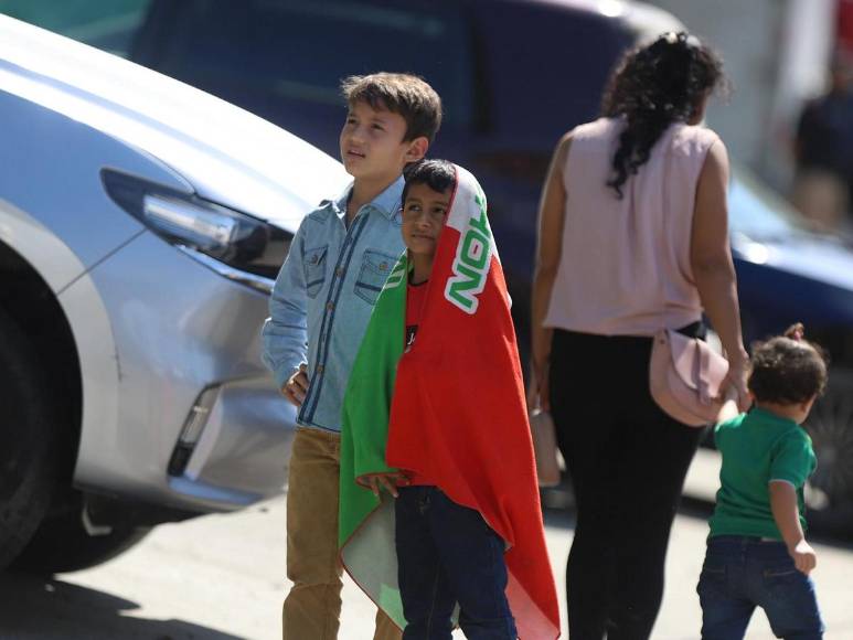 Las bellas hondureñas que engalanan el Motagua vs Marathón