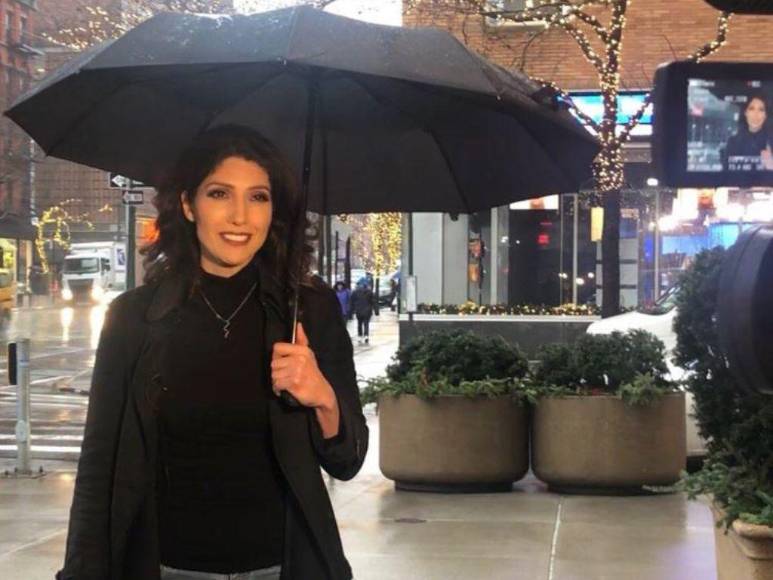 Ella es Lynda López, la hermana de Jennifer López que también brilla en la televisión