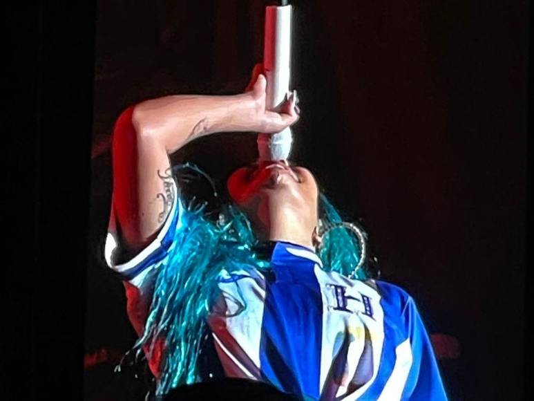 Así se vivió el concierto de Karol G en Tegucigalpa