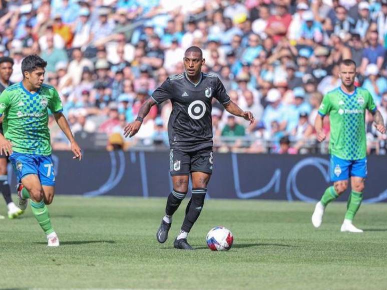 ¿Cuáles fueron los salarios de los legionarios hondureños en 2023?