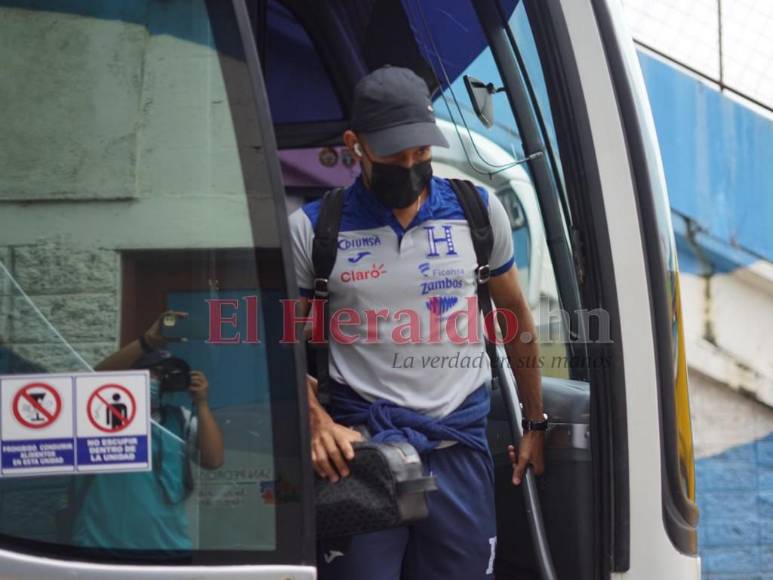 Así fue la llegada de la Selección de Honduras y México al Olímpico