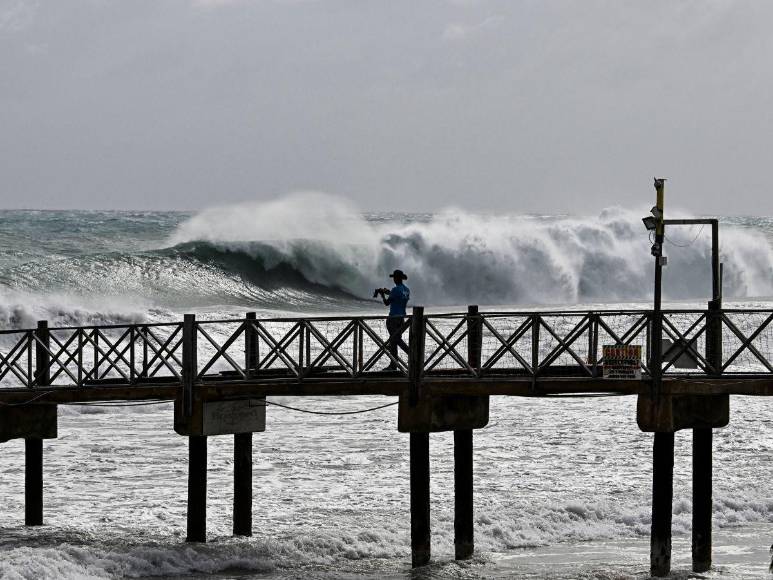 Huracán Bery deja daños y desolación en República Dominicana y el Caribe