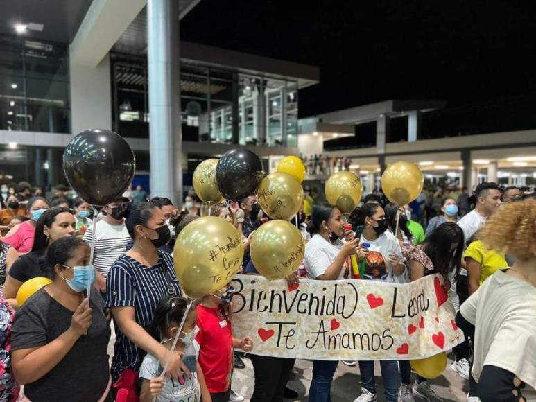 Así se vivió el regreso de Cesia Sáenz a Honduras