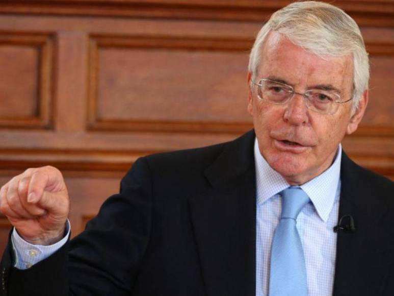 Ellos han sido los 15 primeros ministros británicos del reinado de Isabel II