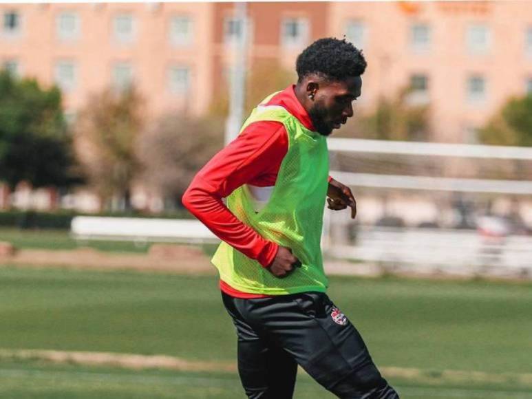 Real Madrid quiere otro bombazo en el mercado y Flick descarta fichaje en el Barça