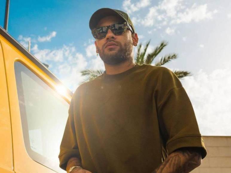 Real Madrid quiere otro bombazo en el mercado y Flick descarta fichaje en el Barça