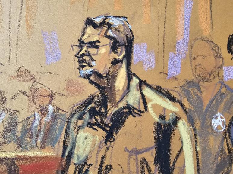 Las primeras imágenes de Juan Orlando durante la lectura de su sentencia