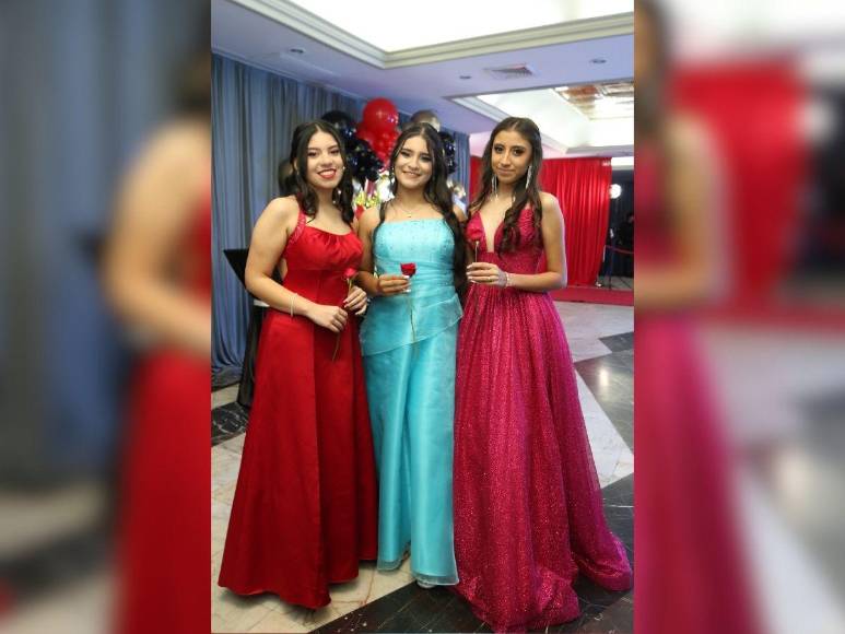 Prom 2024 de la England School, una velada investida de elegancia