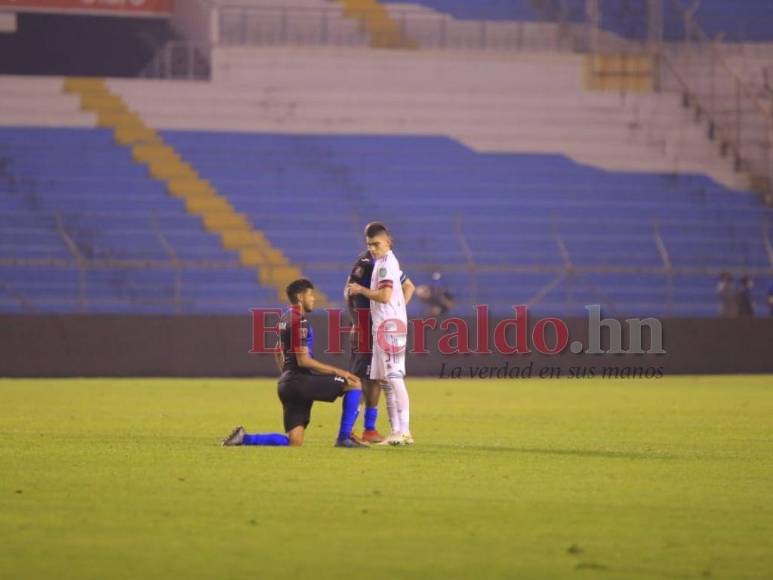 Tristeza catracha y celebración azteca: Las imágenes del triunfo de México ante Honduras