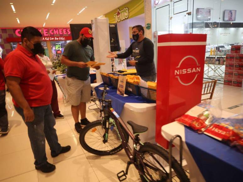 Así se desarrolló entrega de Kits para la Vuelta Ciclística Infantil de EL HERALDO 2022