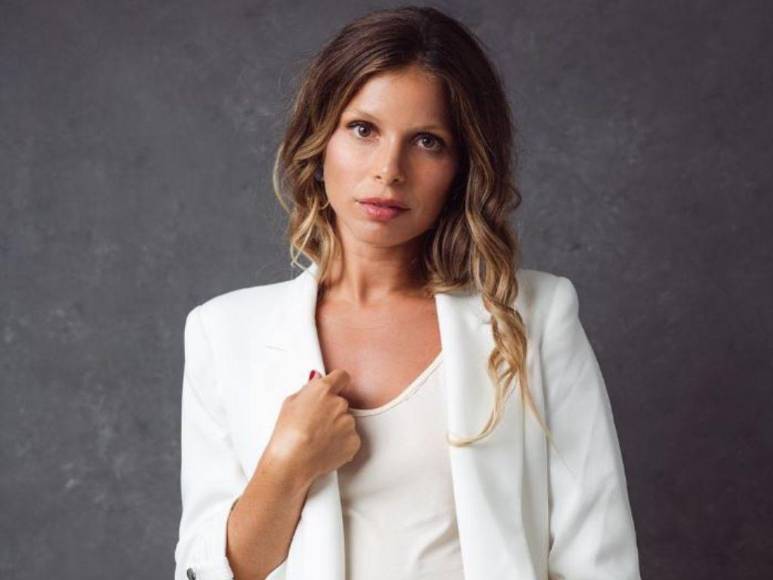 ¿Qué ha sido de Núria Tomás, la exnovia de Piqué a la que habría engañado con Shakira?