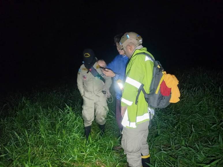 Las imágenes del desastre que cobró la vida de dirigente magisterial y su familia en San Francisco de Yojoa