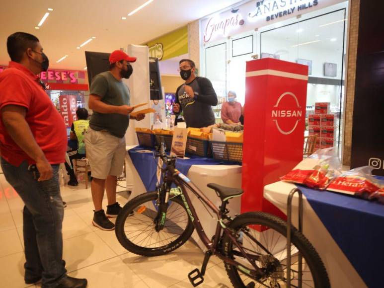 Así se desarrolló entrega de Kits para la Vuelta Ciclística Infantil de EL HERALDO 2022