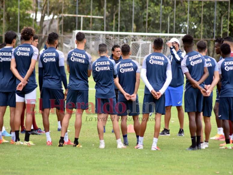 Así saltó “El Nene” Obando al nido de las Águilas Azules (Fotos)