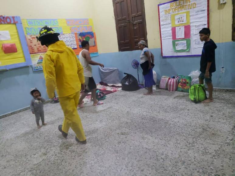 Evacuaciones de emergencia en el norte de Honduras por inundaciones