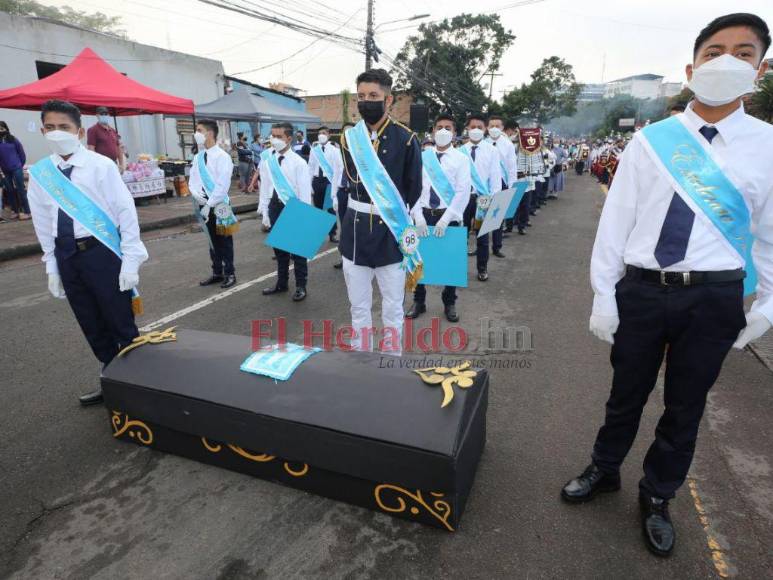Fervor y amor a la patria: las primeras imágenes de las fiestas de independencia el 15 de septiembre