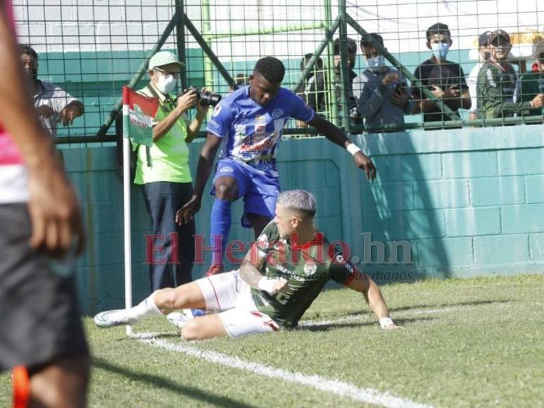 Agresiones verbales e intervención de la policía: Lo que no viste del Marathón-Victoria