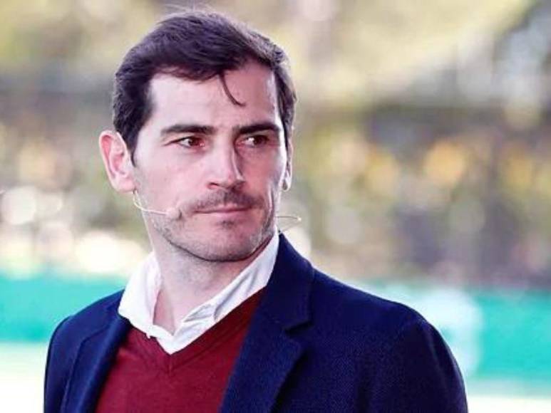 Se divorcia y un año después se declara gay: las polémicas de Iker Casillas, exportero de Real Madrid (Fotos)