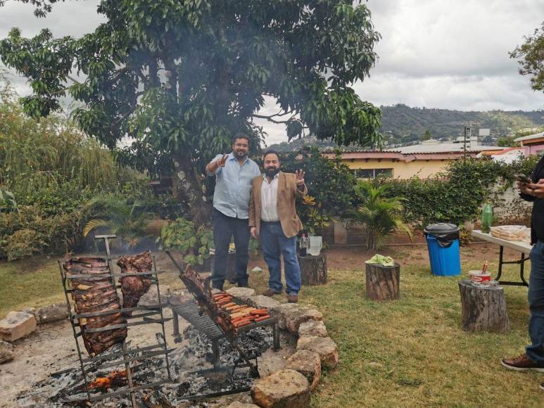 Así disfrutó la comunidad argentina en Honduras el decisivo partido contra México en el Mundial de Qatar 2022
