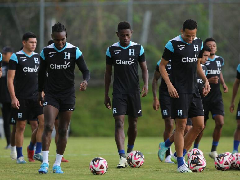 Armonía y arduo trabajo en entrenamiento de Honduras previo a duelo con Cuba