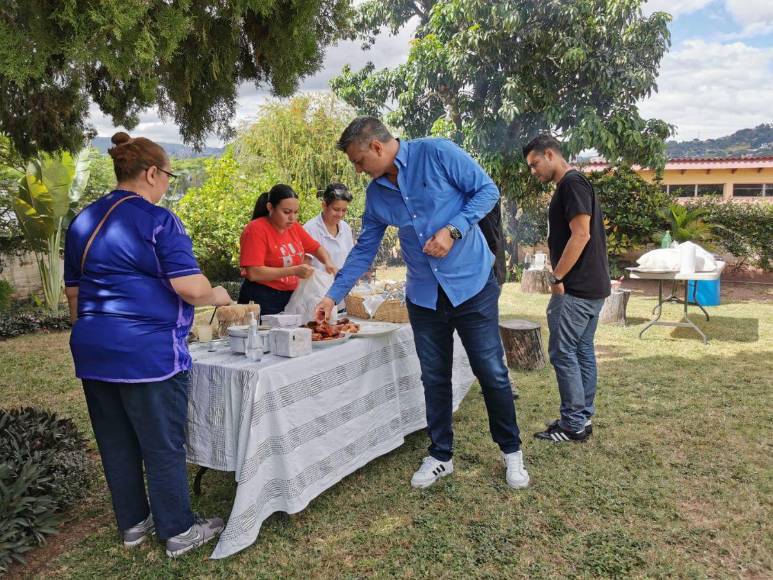 Así disfrutó la comunidad argentina en Honduras el decisivo partido contra México en el Mundial de Qatar 2022