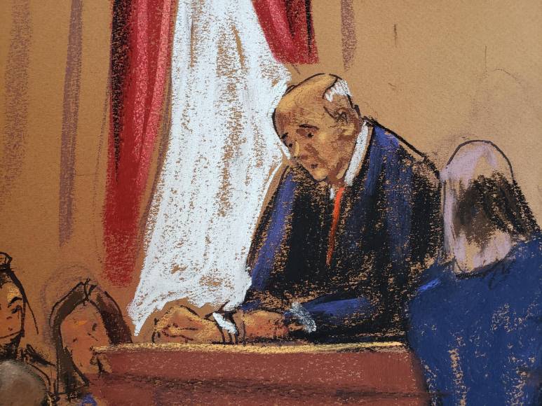 Las primeras imágenes de Juan Orlando Hernández en el juicio