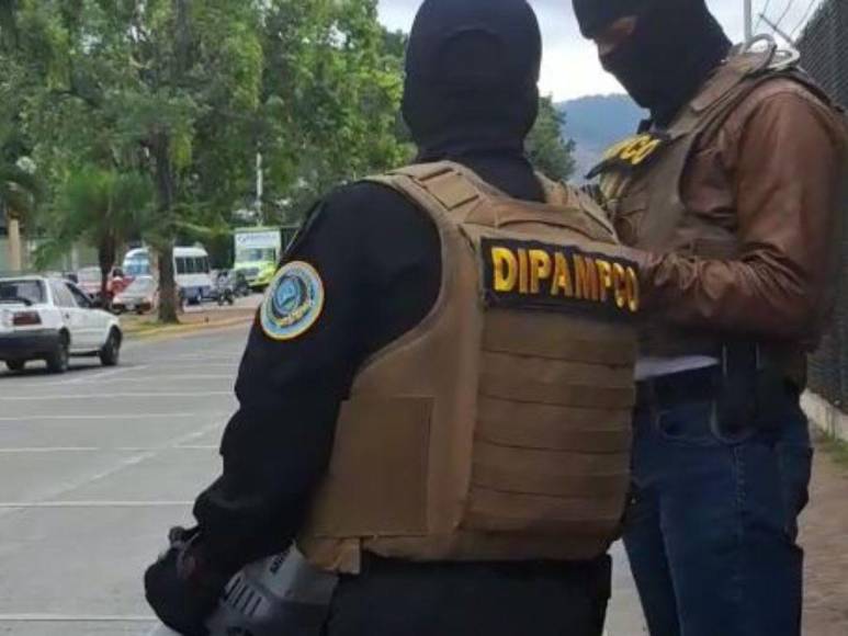 Máquinas especiales y presencia policial: se mantienen masivos operativos en las calles capitalinas