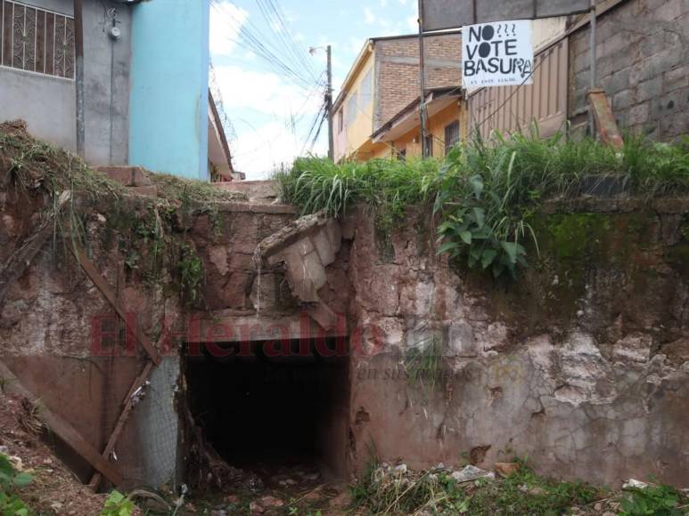 Prados Universitarios está bajo la amenaza de dos nuevos hundimientos (Fotos)