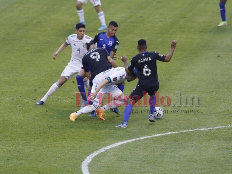 Tristeza catracha y celebración azteca: Las imágenes del triunfo de México ante Honduras