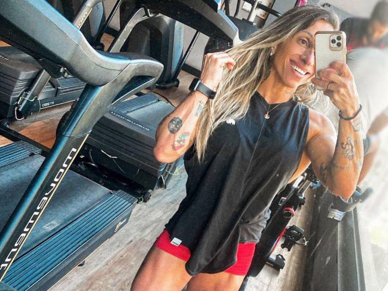 ¿Quién era Cintia Goldini, la fisicoculturista que murió de forma repentina?