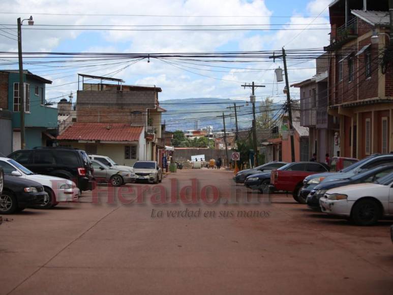 Prados Universitarios está bajo la amenaza de dos nuevos hundimientos (Fotos)