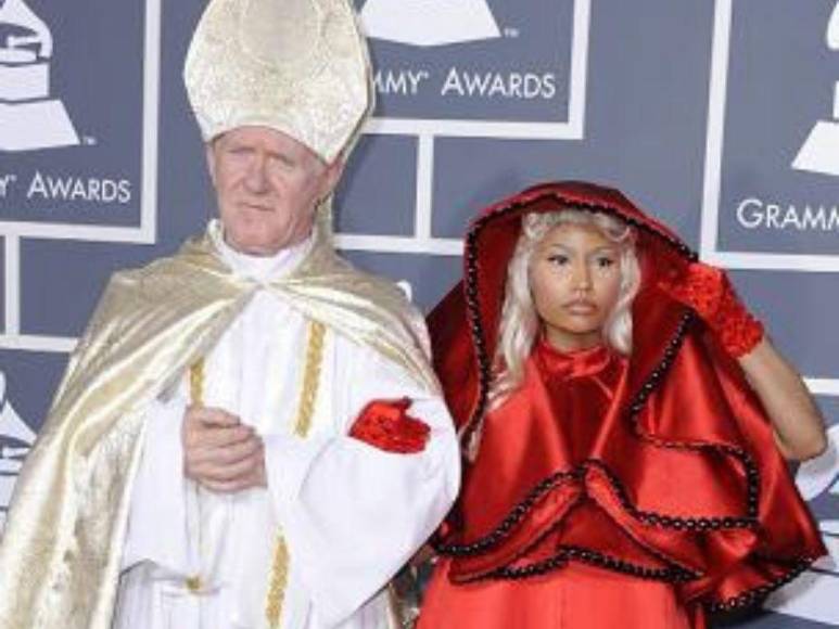 Los looks más icónicos en la historia de los Grammy