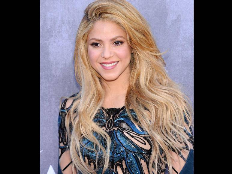 Así ha sido el cambio físico de Shakira... ¿Sucumbió al botox?