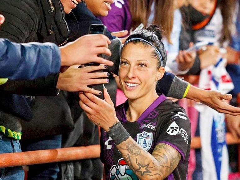 ¿Quién es Jenni Hermoso, la futbolista española que fue besada por Luis Rubiales?