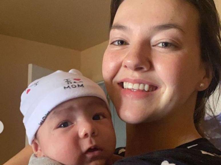 Amor y agradecimiento: Así conmemora el fútbol hondureño el Día de la Madre