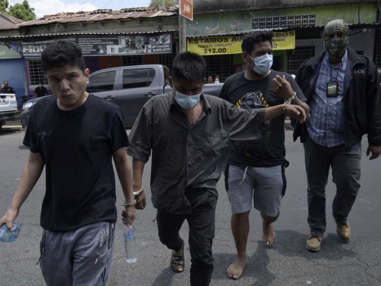 Estado de excepción y lucha frontal contra las pandillas, así enfrenta Bukele la violencia en El Salvador