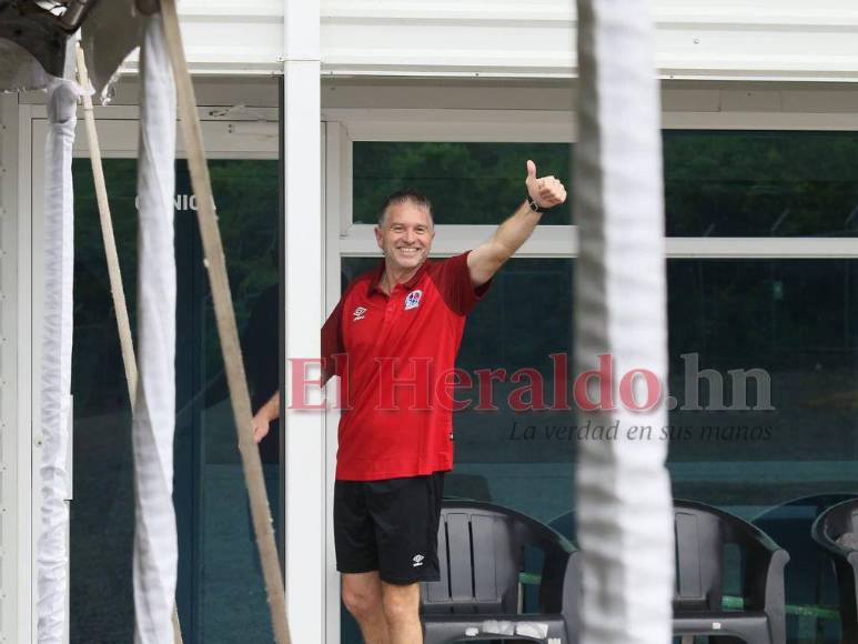 ¡Volvió el tetracampeón! Así fue la presentación de Pedro Troglio como nuevo DT de Olimpia