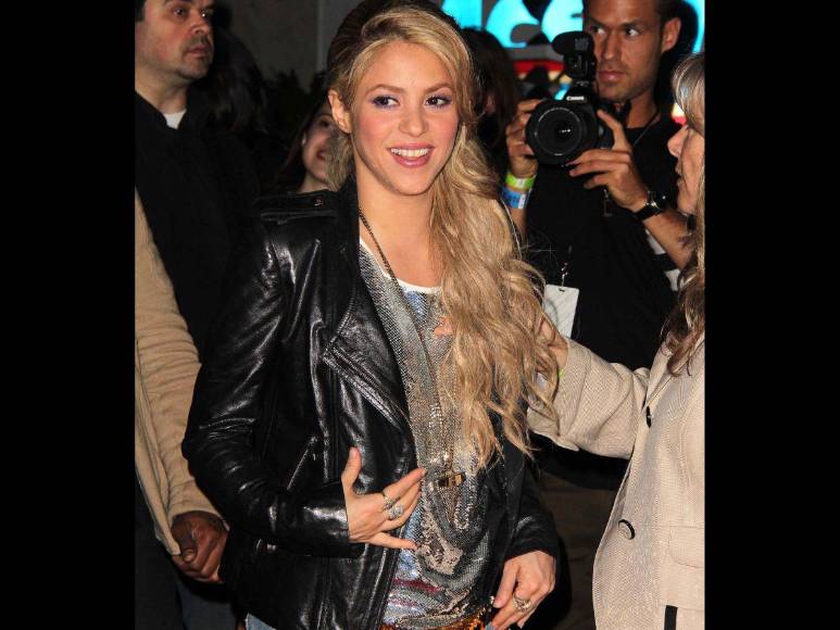 Así ha sido el cambio físico de Shakira... ¿Sucumbió al botox?