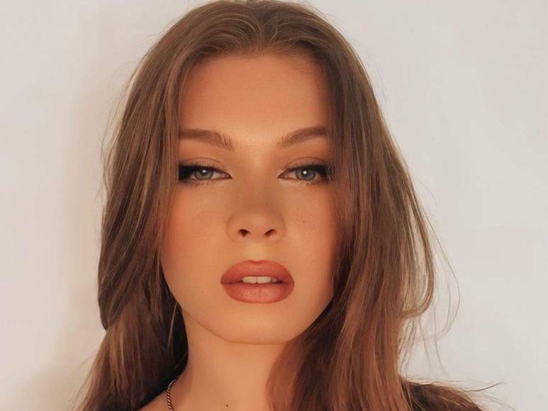 Olympe, la influencer francesa que batalla contra su salud mental y pide muerte asistida