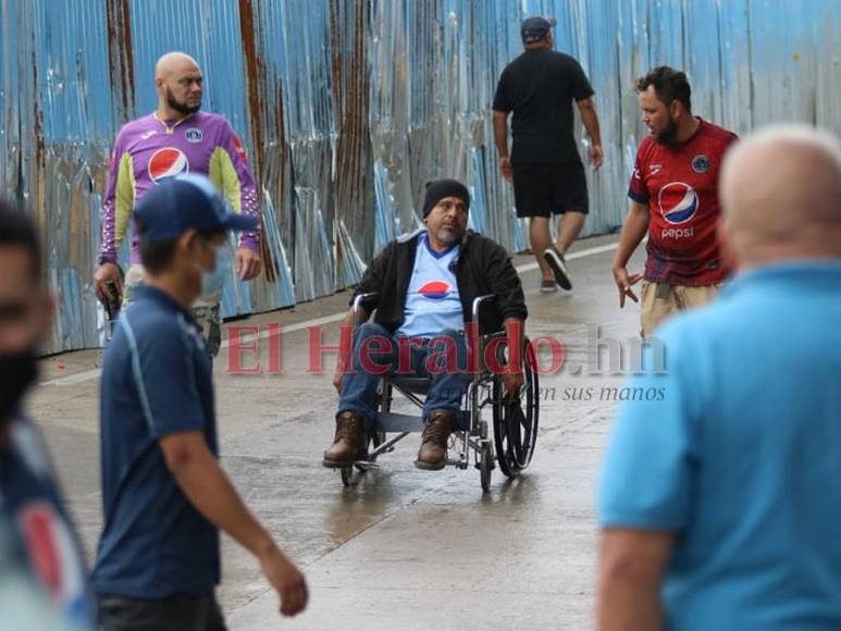 ¡Muestra de fidelidad! Afición de Motagua abarrota el Nacional pese a lluvias y una alerta amarilla