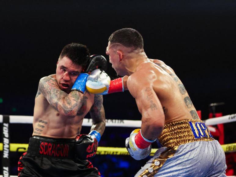 Los mejores momentos de la pelea de Teófimo López contra Steve Claggett